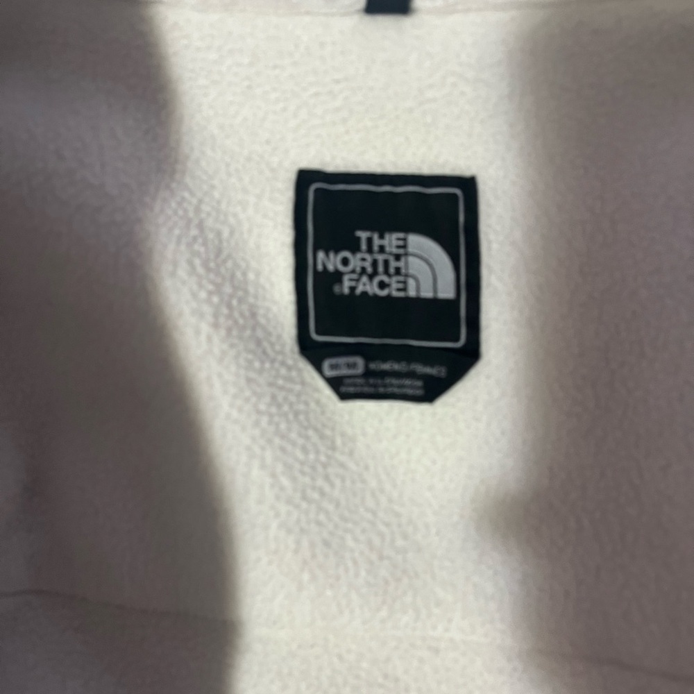 North face jacket size medium - Picture 2 of 4